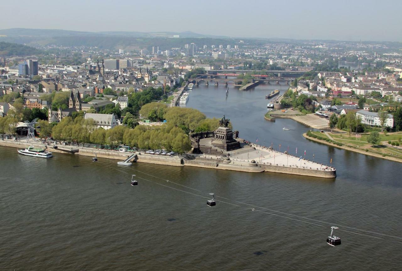 Ferienwohnung Antel Andernach Esterno foto